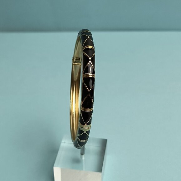 NORDSTROM Sequin Enamel Hinge Bangle Bracelet Clamper Black Gold Tone - Picture 2 of 6